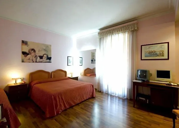 Comfort Astoria Palace 3*