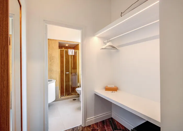 Oda ve Kahvaltı Comfort Astoria Palace Roma