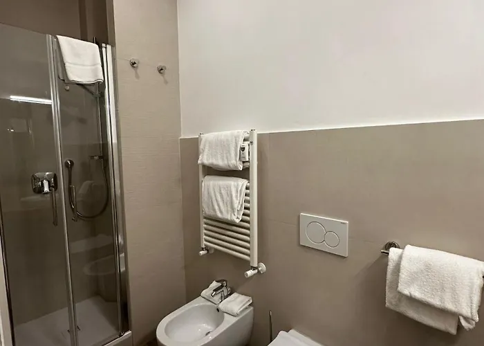 Oda ve Kahvaltı Comfort Astoria Palace Roma