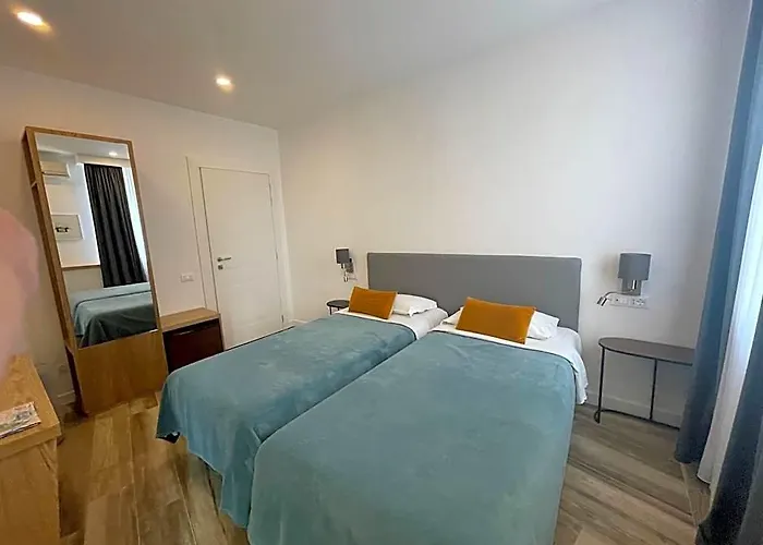 Oda ve Kahvaltı Comfort Astoria Palace